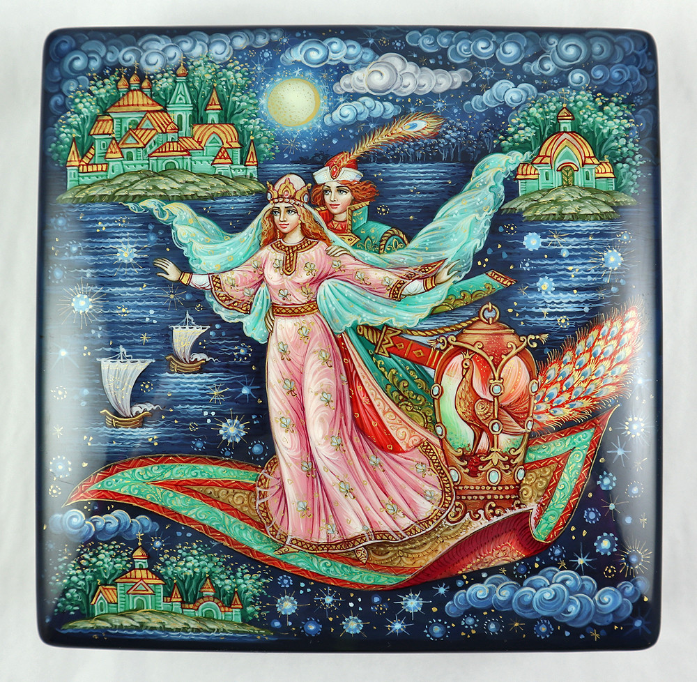 Snow Maiden and Her Forest Friends | Kholui Lacquer Box