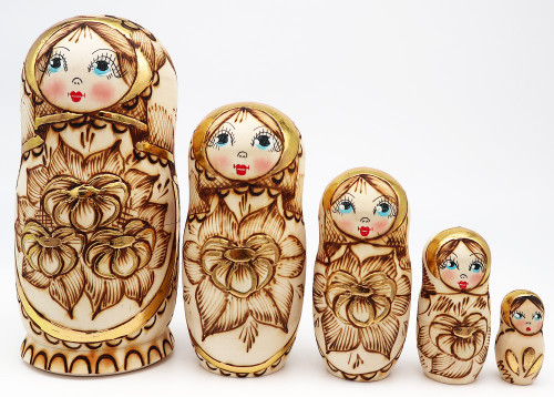 Three Daisies 5pc Doll | Traditional Matryoshka Nesting Doll