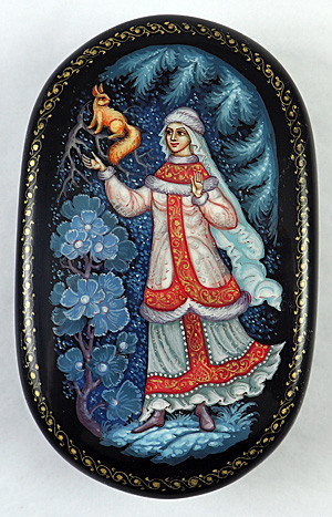Snow Maiden and Squirrels | Kholui Lacquer Box