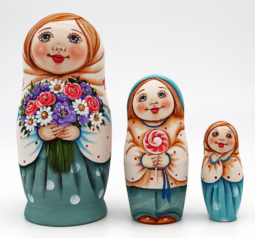 置物 COMPANY / Girl & Tree Cherry matryoshka Matryoshka Russian Nesting Dolls | Russian American Company