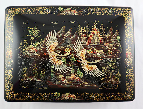 Russian North by Teplova | Kholui Lacquer Box