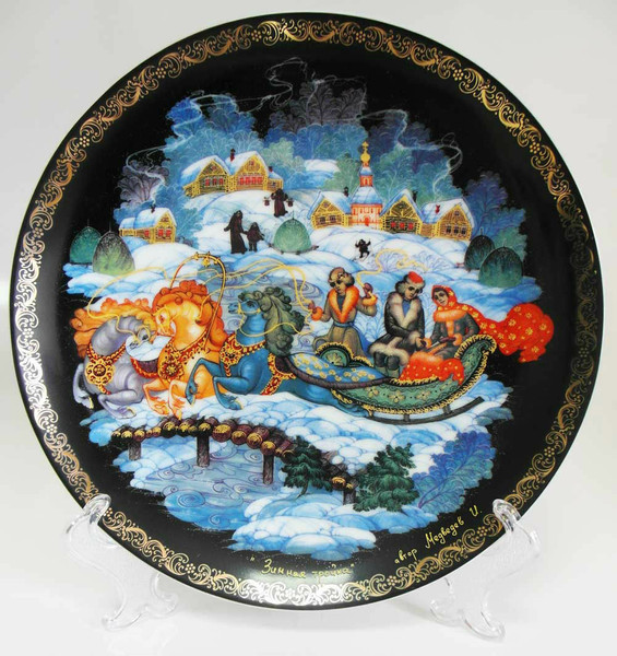 Winter Troika Palekh Decorative Plate Large - Russian Souvenir