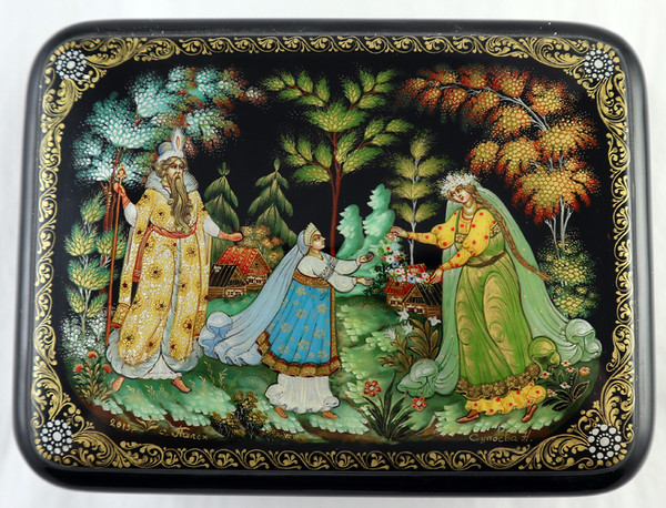 Snegurochka | Palekh Lacquer Box