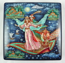 Snow Maiden and Her Forest Friends | Kholui Lacquer Box