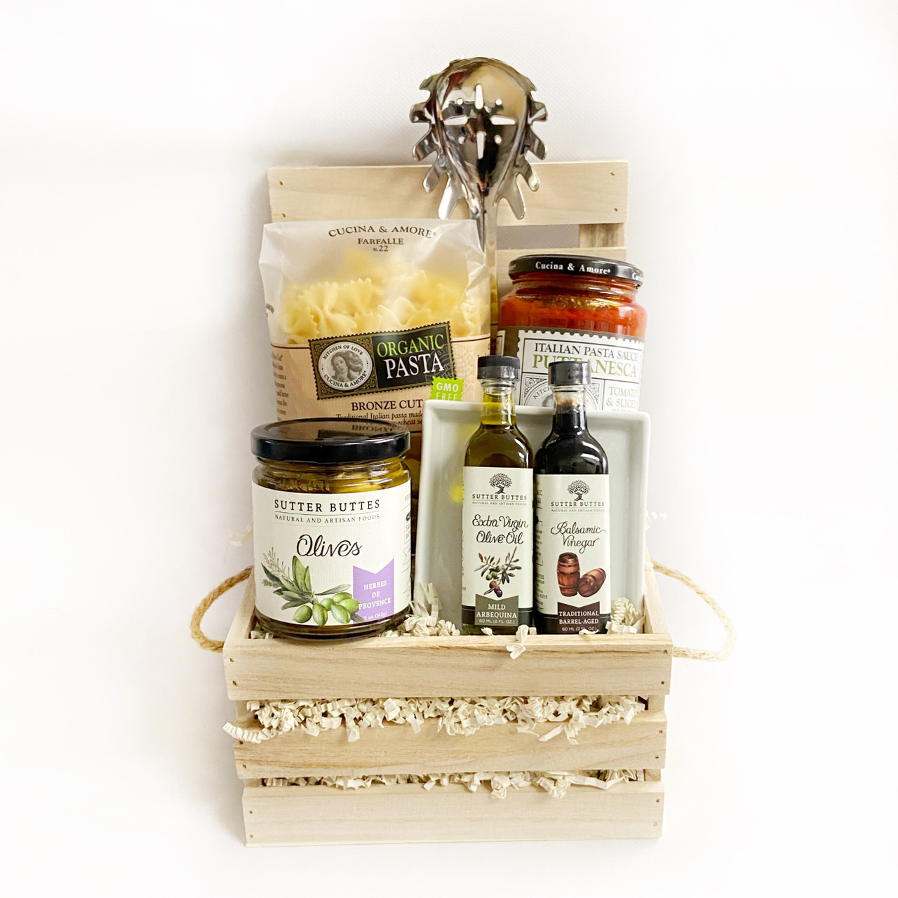 Italian Gift Baskets: Pasta Amore Italian Gift Basket | DIYGB