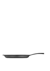 Skeppshult ST0200J Frying pan on white side profile