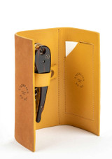 Soft Machine Nomad by L’Atelier du Vin pictured on a white background in a leather case Soft Machine Nomad by L’Atelier du Vin pictured on a white background in a leather case