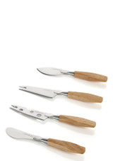 Boska Cheese Set Mini Oak – four-piece cheese knife set with stainless steel blades and oak handles, shown on a white background. Boska Cheese Set Mini Oak – four-piece cheese knife set with stainless steel blades and oak handles, shown on a white background.