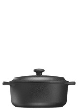 Side view of the Skeppshult Cast Iron Casserole Round - 7L