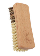 Redecker vegetable brush — oiled beechwood body, fibre/union bristles, 14 cm — front on white, close up of back. Redecker vegetable brush — oiled beechwood body, fibre/union bristles, 14 cm — front on white, close up of back.
