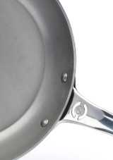 Inside of Mineral B Pro Carbon Steel Frying Pan - 28 cm by De Buyer on white background