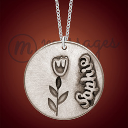 Flower Round Antique Silver Name Necklace Flower Round Antique Silver Name Necklace