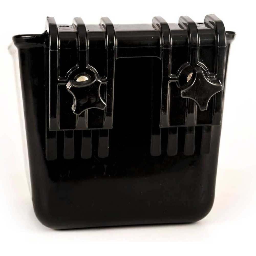 Lock n Load Fence Feeder - 12 Quarts Livestock, Pet and Horse