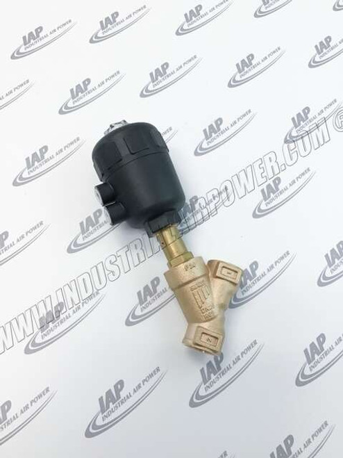 7438611 Valve