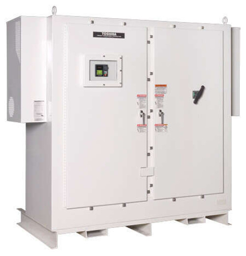 Toshiba Low Voltage Adjustable Speed Drive H Series HX7+D426KCB 250 HP, 460 Volt