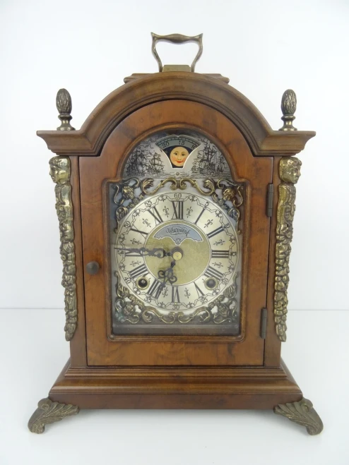 WUBA Warmink VINTAGE OAKWOOD 8 day MANTEL DUTCH BEAUTIFUL SHELF CLOCK VINTAGE