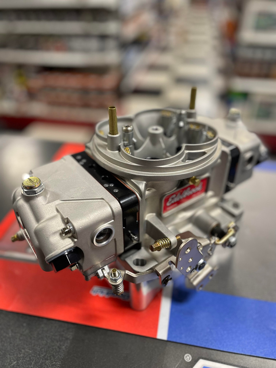 Edelbrock 1307 VRS-4150 750 CFM Carburetor (E111307)