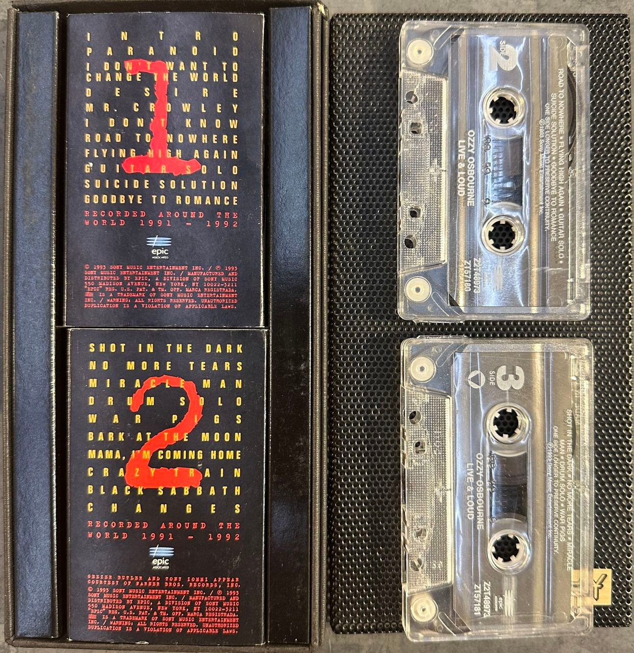 3012478556_3
