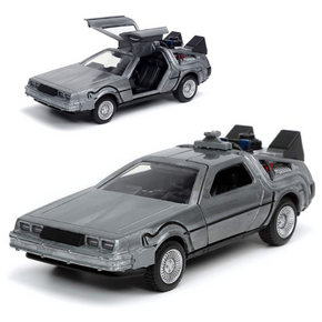 Back to the Future - Delorean Time Machine 1:32 Scale Hollywood Ride