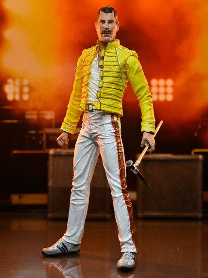 Queen - Freddie Mercury Yellow Jacket 1986 Magic Tour 7" Action Figure
