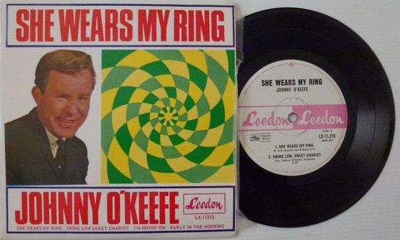 Johnny O'Keefe - She Wears My Ring EP 7" Vinyl (Secondhand)