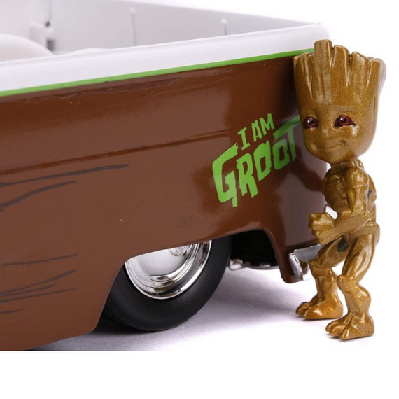 Guardians of the Galaxy - 1:24 1962 Volkswagon Bus with Groot Hollywood Ride Die Cast Car