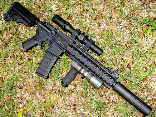 Ade Advanced Optics 1-4x24 illum Donut Dot Reticle Rifle Scope