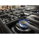 Cuisinière commerciale intelligente bicombustible KitchenAid® avec plaque chauffante, 48 po KFDC558JSS