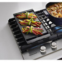 Kitchenaid® Table de cuisson au gaz avec 5 brûleurs et à plaque chauffante - 36 po KCGS956ESS