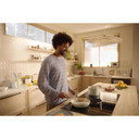 Kitchenaid® Lave-vaisselle à troisième panier avec Max Jets™ à 360° et système de séchage avancé ProDry™ et éclairage à DEL ultra vif - 44 dBA KDTS724SBE