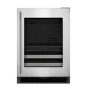 Kitchenaid® Centre de rafraîchissements avec porte en verre et porte-bouteilles à devant en métal - 24 po KUBR524SSB