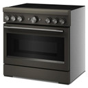 Cuisinière à induction non encastrée de style commercial à 6 éléments avec friture à air KitchenAid® de 36 po KFIS936SBE