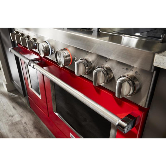 Cuisinière commerciale intelligente au gaz KitchenAid® avec plaque chauffante, 48 po KFGC558JPA