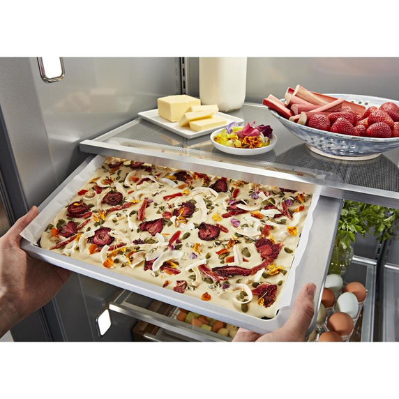 Kitchenaid® Réfrigérateur encastré côte à côte à fini PrintShield™ - 42 po - 25.5 pi cu KBSN702MBS Kitchenaid® Réfrigérateur encastré côte à côte à fini PrintShield™ - 42 po - 25.5 pi cu KBSN702MBS