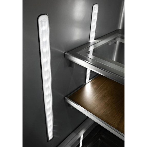 Kitchenaid® Réfrigérateur à portes françaises à profondeur de comptoir avec fini PrintShield™ - 23.8 pi cu - 36 po KRFC704FPS