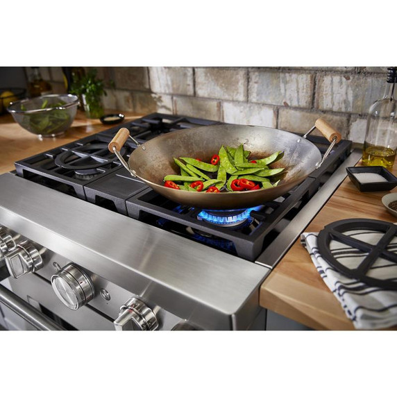 Kitchenaid® Cuisinière commerciale intelligente bicombustible avec 4 brûleurs - 30 po KFDC500JSS