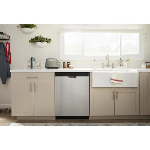 Lave-vaisselle Amana® avec intérieur noir de minuit ADFS2524RS