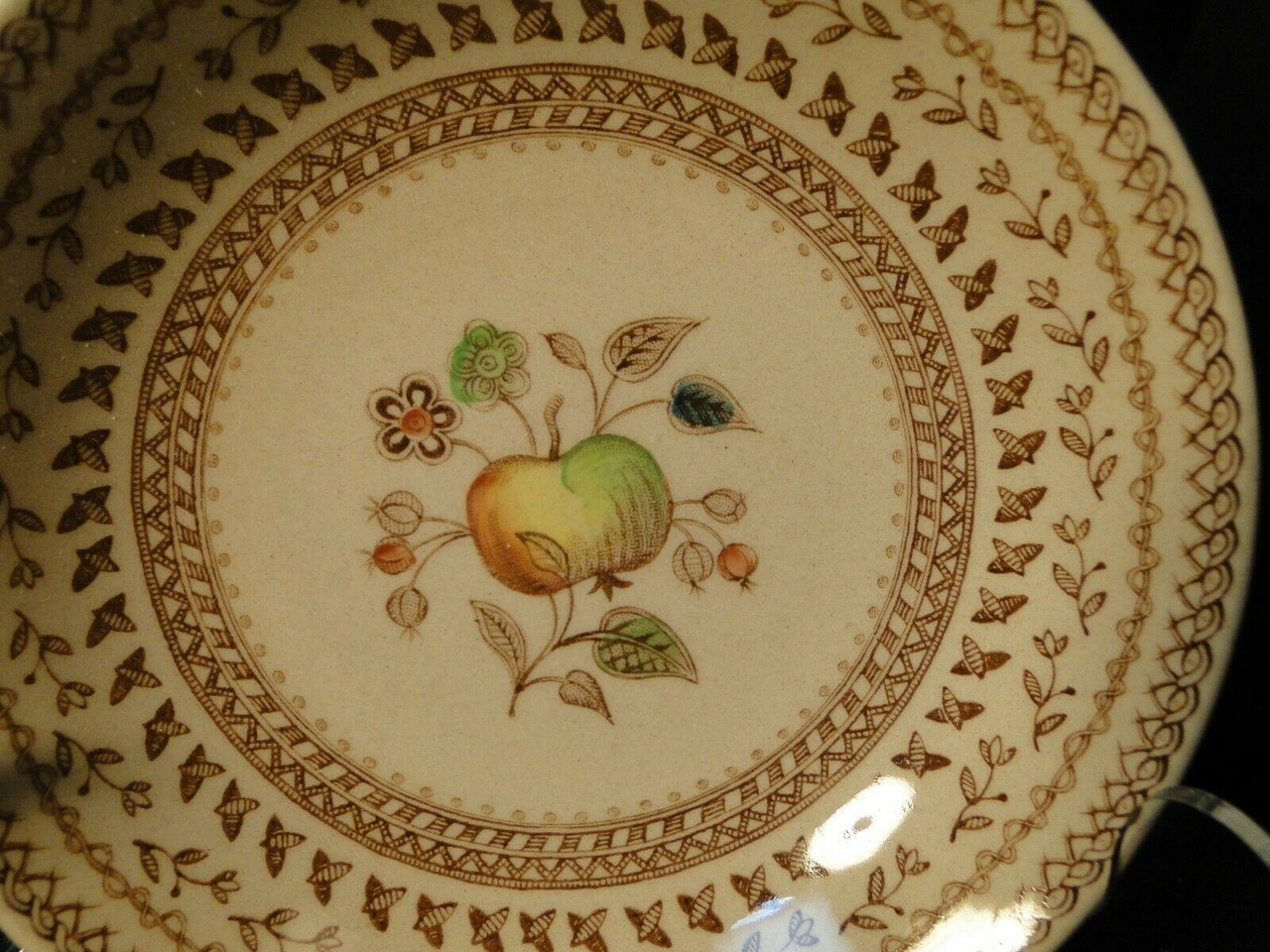 Johnson Brothers Fruit Sampler Berry Bowl 5 1/2" Old Granite Excellent