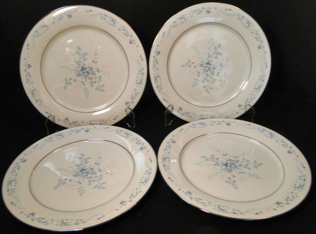 Noritake Carolyn Dinner Plates 10 1/2