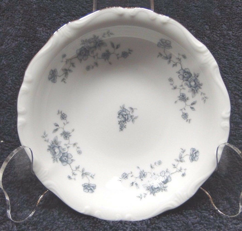 Johann Haviland Blue Garland Traditions Berry Fruit Bowl  | DR Vintage Dinnerware and Replacements