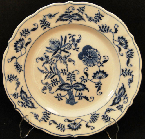 Blue Danube China Dinner Plate 10 3/8" Blue Onion Japan Ribbon Mark Excellent