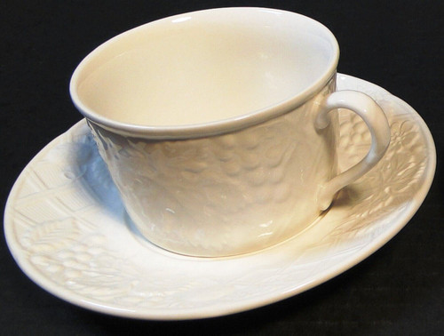 Mikasa English Countryside Cup Saucer Set DP900 White Excellent