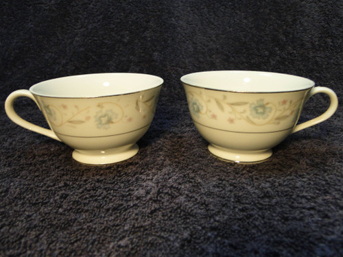 TWO Fine China of Japan English Garden 1221 Tea Cups 2