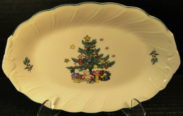 Nikko Happy Holidays Gravy Underplate Platter 9 1/4" Christmas Tree | DR Vintage Dinnerware Replacements Nikko Happy Holidays Gravy Underplate Platter 9 1/4" Christmas Tree | DR Vintage Dinnerware Replacements