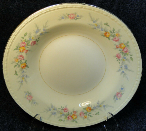 Homer Laughlin Georgian Cashmere Soup Bowl 8 1/4" Rimmed | DR Vintage Dinnerware and Replacements