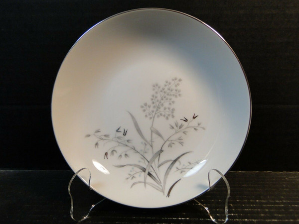 Wentworth Fine China Celeste Soup Bowl 7 1/2" 7594 | DR Vintage Dinnerware and Replacements