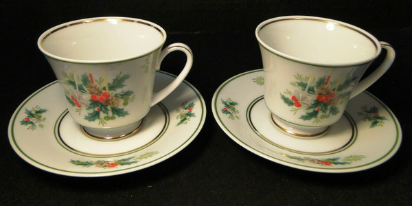 Noritake Holly Tea Cup Saucer Sets 2228 Japan Berries Candles 2 | DR Vintage Dinnerware and Replacements