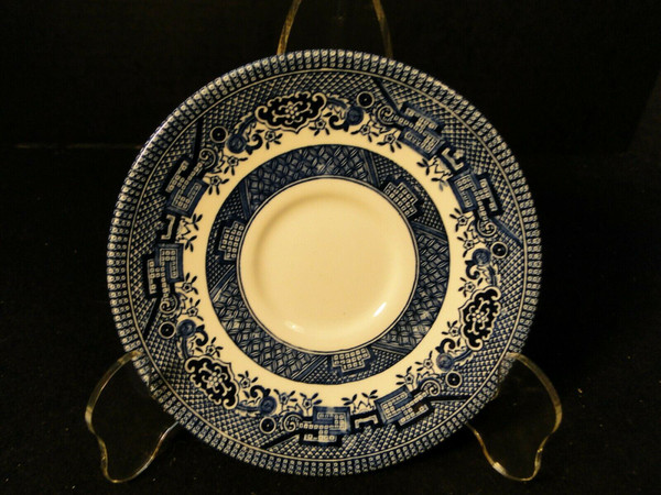 Broadhurst Blue Willow Saucer 5 1/2" Staffordshire England | DR Vintage Dinnerware and Replacements