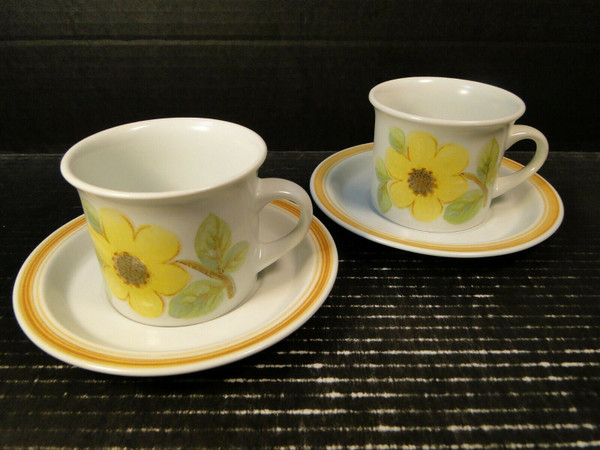 Royal Doulton Summer Days Cup Saucer Sets LS 1002 Yellow 2 | DR Vintage Dinnerware and Replacements