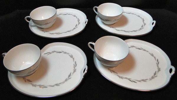 Noritake Graywood Snack Tray Cup Sets 6041 Gray Leaves Platinum Trim 4 Excellent